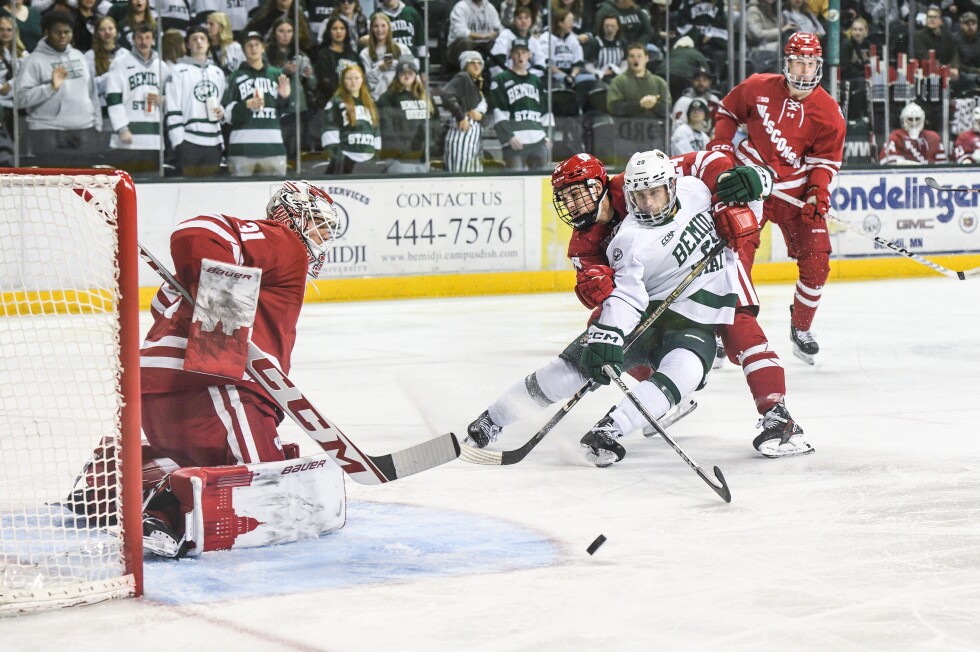 Bemidji State Beavers Hockey The Bemidji Pioneer